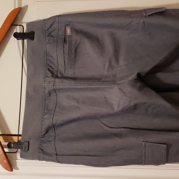 Figs grey XS pants - near perfect condition - Picture 5 of 8